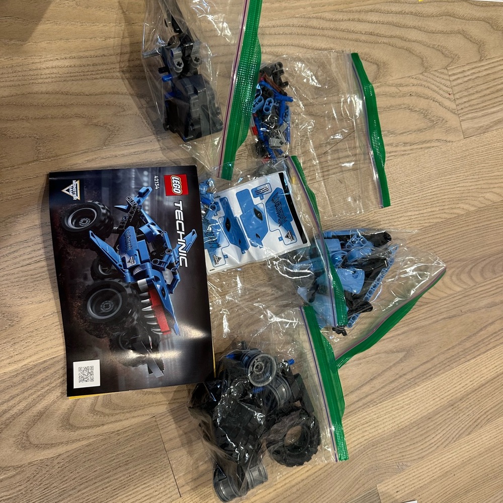 LEGO Technic Blue and Black Building Kit